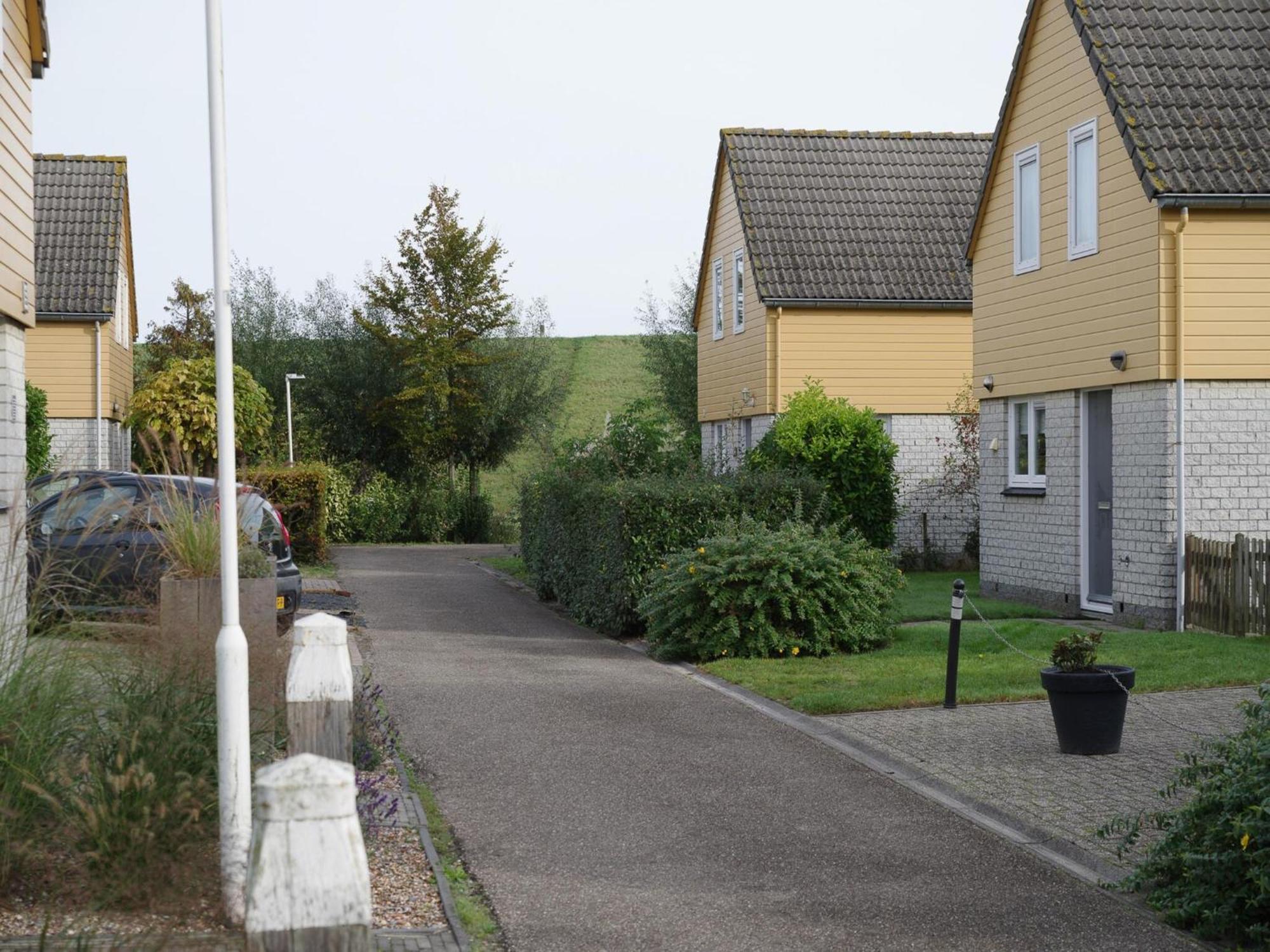 With Sauna Near Vakantiehuis Wemeldinge